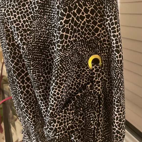 MICHAEL KORS Women’s plus size blouse - Picture 2 of 3